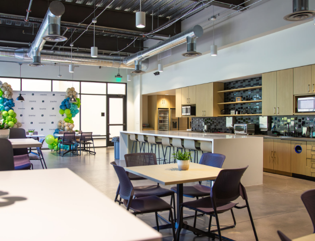 Kinective_HQ - 22-Sized